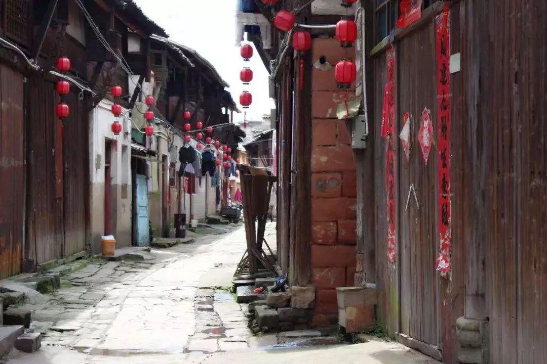 看淡了 一身轻松